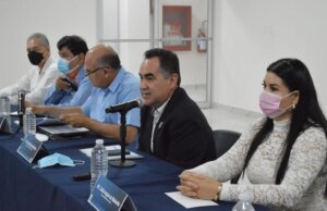 Encabeza Rector reunión para ver los avances rumbo al Primer Informe de Labores