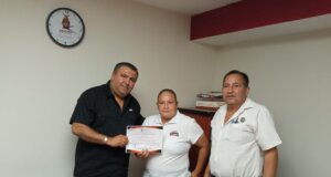 Mujeres al volante… Invita DVyT abrir oportunidad laboral en el transporte público a las mujeres