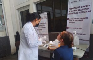 Sector Salud refuerza medidas de prevención en terminales aéreas y terrestres