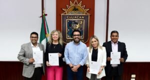 Rinden protesta ante alcalde Juan de Dios Gámez, Funcionarios del Ayuntamiento de Culiacán