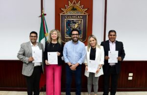 Rinden protesta ante alcalde Juan de Dios Gámez, Funcionarios del Ayuntamiento de Culiacán