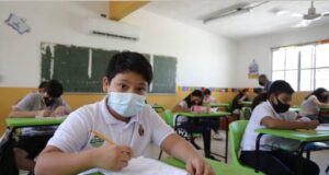 Por contagios COVID han cerrado 64 escuelas en Sinaloa