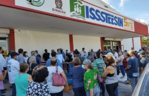 Rocha anuncia la entrega de 198 mdp a maestros del ISSSTEESIN