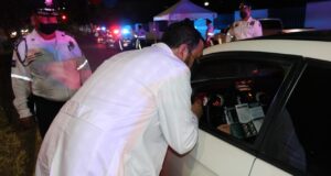 Cinco conductores remitidos a barandilla y 10 entregados a sus familiares, en el nuevo alcoholimetro el fin de semana
