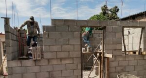Avanza construcción de acciones de vivienda en Culiacancito