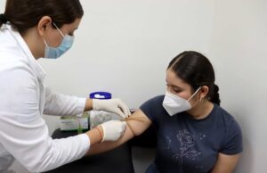 Llaman a estudiantes de nuevo ingreso a realizarse muestra sanguínea para el certificado médico