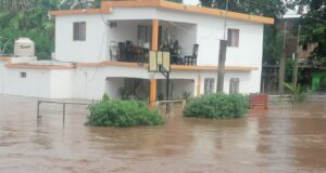 Auxilia PC a población afectada por lluvias en Culiacán y Mocorito