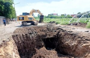 Este viernes concluye reparación del socavón en el Emisor Rubí