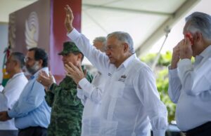 AMLO y Rocha supervisan el Programa de Internet para Todos