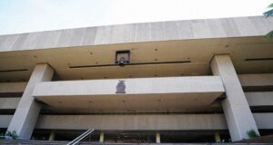 No se puede quedar bien con todos