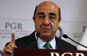 Detiene la FGR a Jesús Murillo Karam, ex procurador general de la República