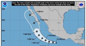 Depresión Tropical 12-E traería lluvias a Sinaloa