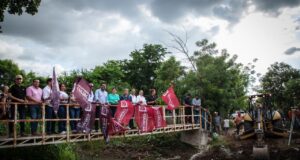 Alcalde da banderazo de construcción de puente vehicular en El Ranchito