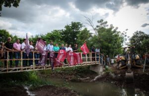 Alcalde da banderazo de construcción de puente vehicular en El Ranchito