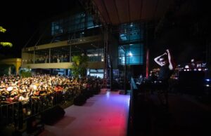 ¡Pura energía! Mariana Bo enciende con su concierto los festejos de Culiacán