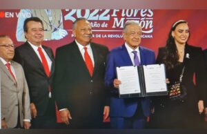 Jesús Vizcarra se suma con AMLO