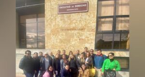 Un motociclista académico