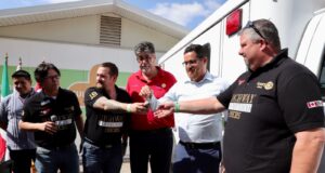 Recibe sector Salud ambulancia donada por Rotary Club Canadá
