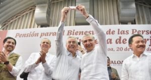 Adán Augusto en Sinaloa