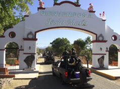 Reciben pobladores de Jesús María ayuda humanitaria