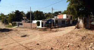 Continúan obras de pavimentación con concreto hidráulico en diversos puntos de la ciudad