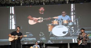 Grupos locales de música amenizan la tarde en el Festival del Globo Culiacán 2023