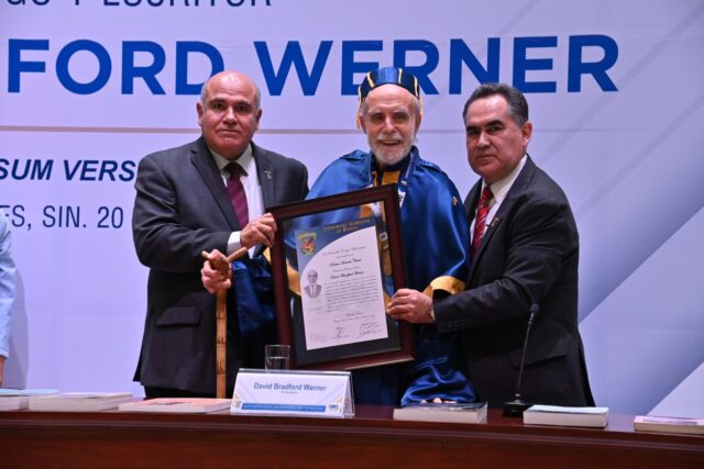 UAS distingue al biólogo David Werner con Doctorado Honoris Causa