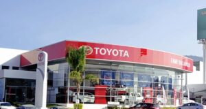 Agencia automotriz sin servicio en Culiacán