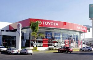 Agencia automotriz sin servicio en Culiacán