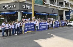 Más de 24 mil universitarios agradecen la empatía de la sociedad con la lucha de la UAS por la defensa de su autonomía Más de 24 mil universitarios agradecen la empatía de la sociedad con la lucha de la UAS por la defensa de su autonomía