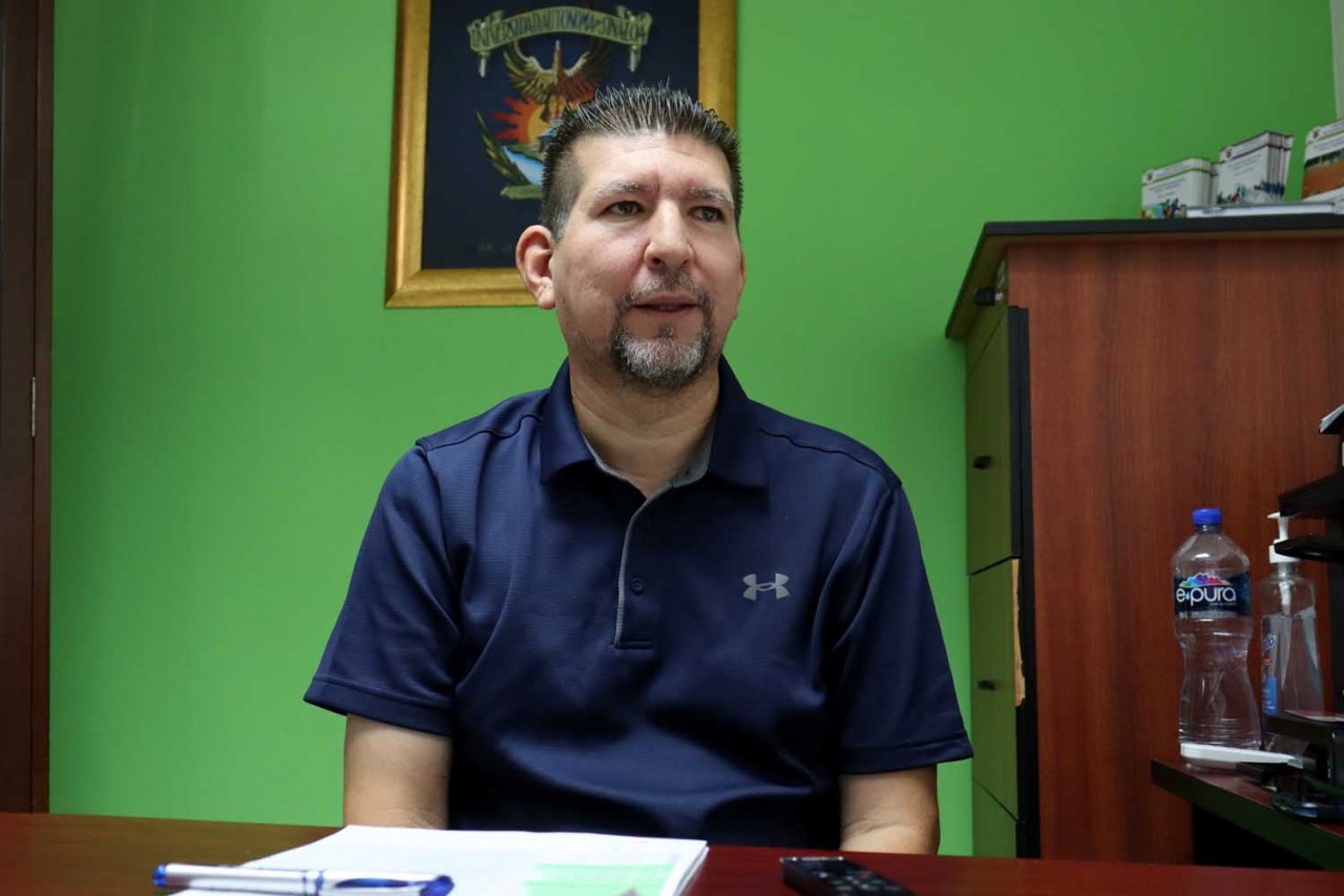 Necesario hidratarse bien antes, durante y después de tener actividad física: especialista de la UAS