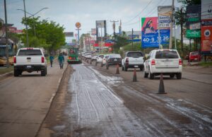 Avanza obra de restauración sobre el bulevar Pedro Infante