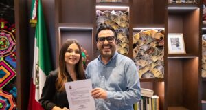 Juan de Dios Gámez toma protesta a Adalay Montaya como directora del Instituto MIA Juan de Dios Gámez toma protesta a Adalay Montaya como directora del Instituto MIA