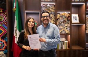 Juan de Dios Gámez toma protesta a Adalay Montaya como directora del Instituto MIA Juan de Dios Gámez toma protesta a Adalay Montaya como directora del Instituto MIA