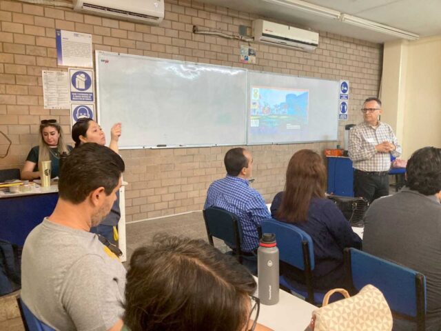 UAS pone a disposición de egresados y empresas 72 diplomados en siete áreas del conocimiento
