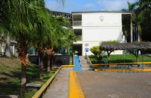 La Facultad de Medicina UAS se integra al Jurado Evaluador del Reconocimiento “Dr. Jesús Kumate Rodríguez” La Facultad de Medicina UAS se integra al Jurado Evaluador del Reconocimiento "Dr. Jesús Kumate Rodríguez"