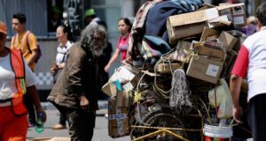 Enfermedad mental, pobreza, y mendicidad