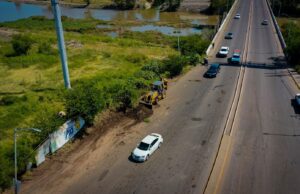 Limpieza y desazolve de arroyos y canales avanza en diversos cuadrantes de la ciudad