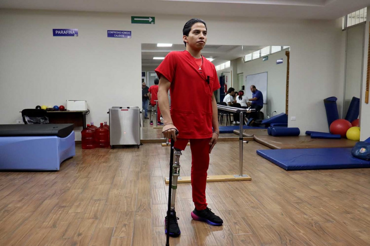 Para Armando Valdez, egresado de la UAS en Fisioterapia, una discapacidad no es pretexto para no trascender