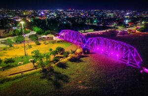 Puente Negro se viste de rosa en conmemoración al Día Mundial contra el Cáncer de Mama