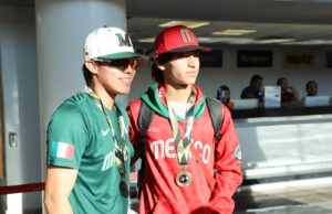 Llegan a Culiacán los mundialistas de Beisbol Five