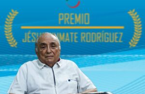 El Senado reconoce a médico sinaloense