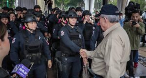 Para reforzar la seguridad de mujeres y niñas, Rocha pone en marcha nueva Unidad de Género y entrega patrullas para su operación