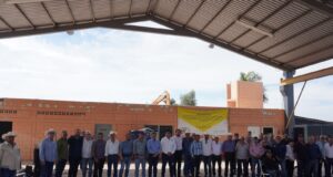 Respaldan módulos de riego atinada labor de Rocha