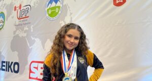 Estudiante de la UAS, logra medalla de oro en mundial universitario de powerlinfting