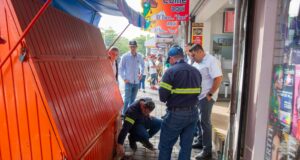 Protección Civil Municipal realiza recorrido para ubicar zonas de riesgo en el primer cuadro