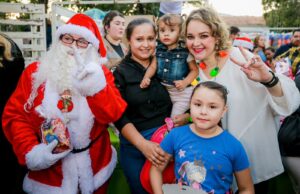 Lleva DIF Sinaloa Caravanas Navideñas a Cosalá