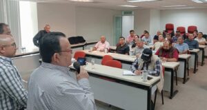 Exploran el gobierno de Sinaloa y permisionarios innovaciones tecnológicas para mejorar operación del transporte urbano