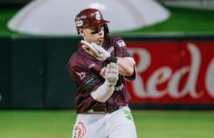 Tomateros acabó con el campeón y está en semifinales