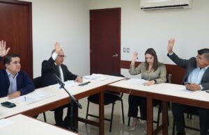 Declara Comisión improcedente denuncia de juicio político vs Estrada Ferreiro